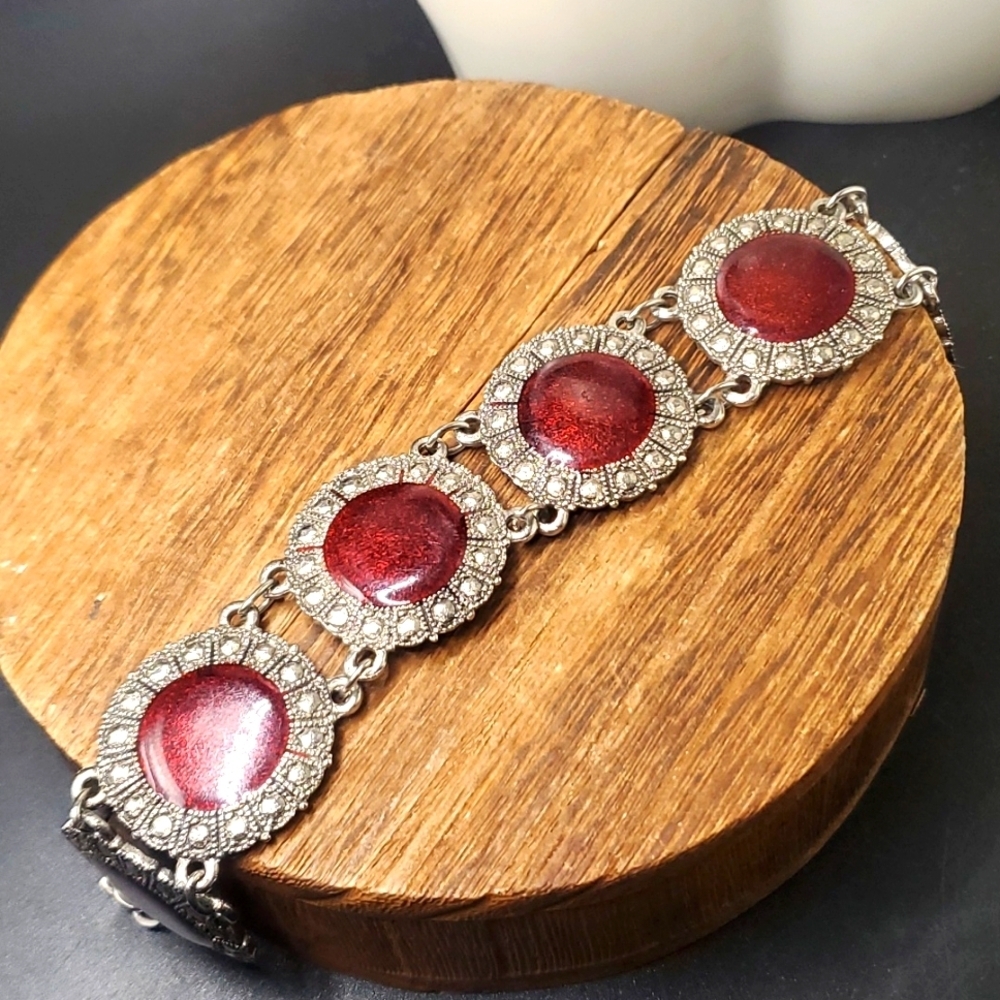 B0703 red cherry blossom antique medallion bracelet‎